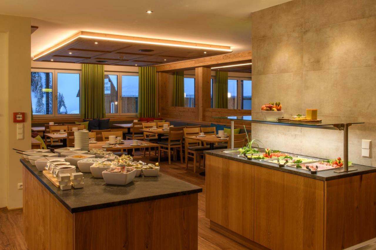 Almstueble Bergfrieden Hotel ดามุลส์ ภายนอก รูปภาพ