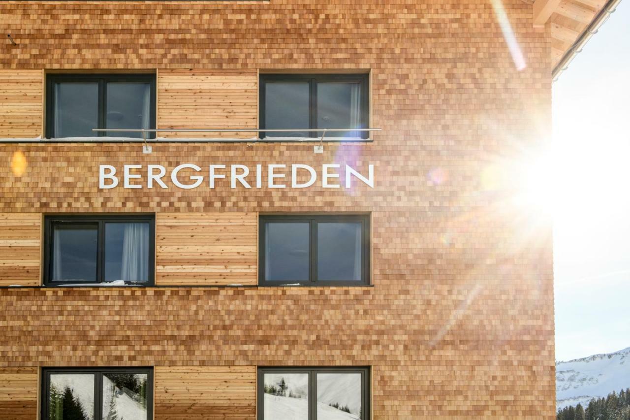 Almstueble Bergfrieden Hotel ดามุลส์ ภายนอก รูปภาพ